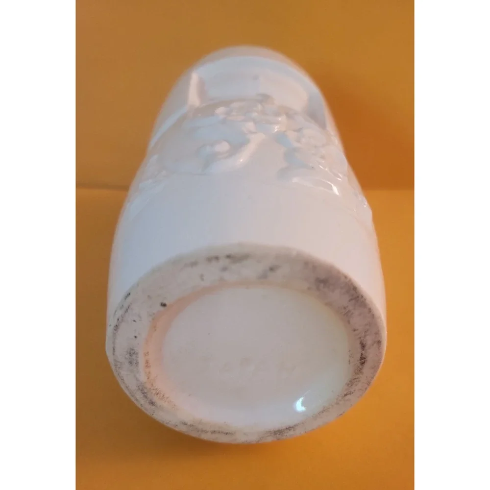 BENIHANA VTG Kokeshi 8 in Doll White Ceramic Tiki Mug Statue Curio Cute Japan